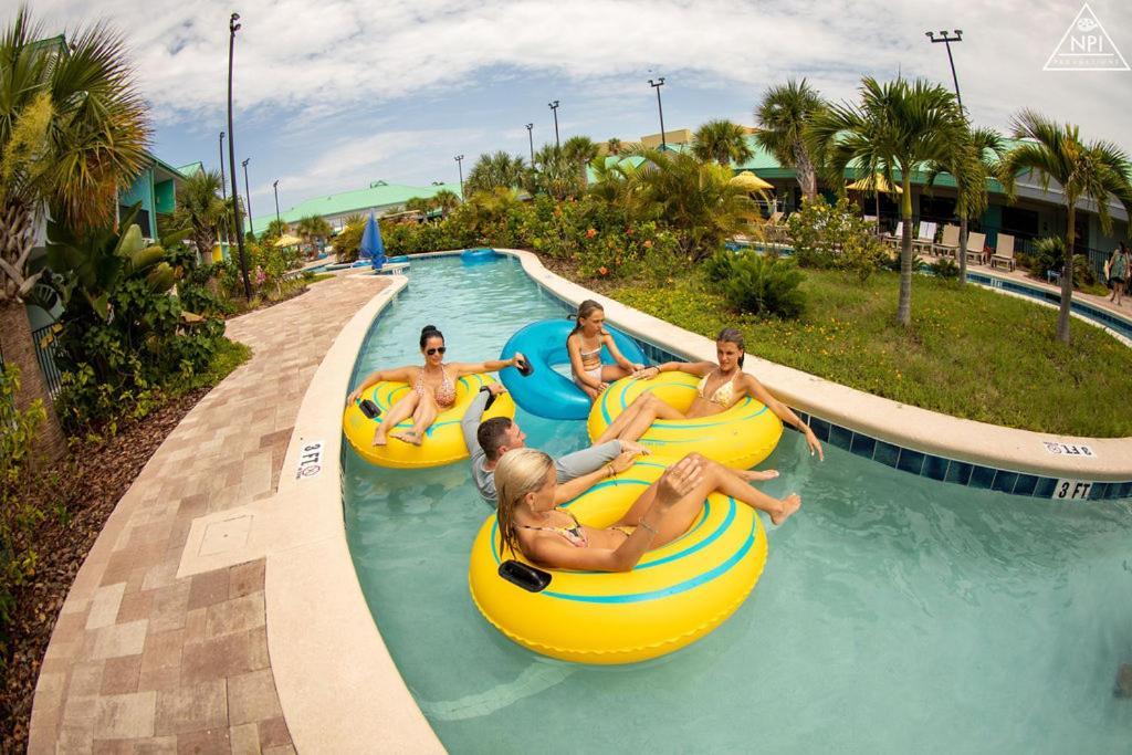 Beachside Hotel And Suites Коко Бийч Екстериор снимка