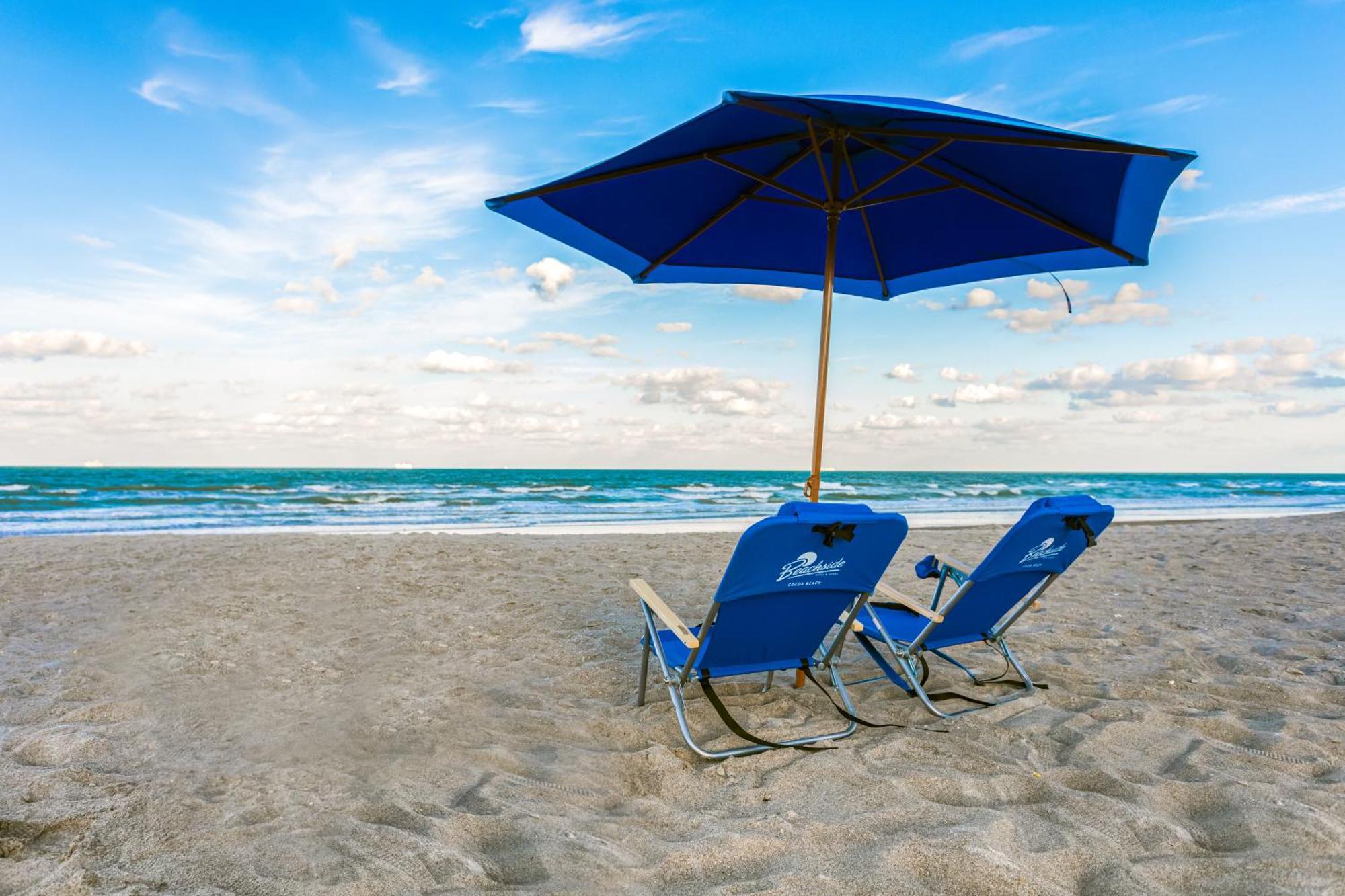 Beachside Hotel And Suites Коко Бийч Екстериор снимка